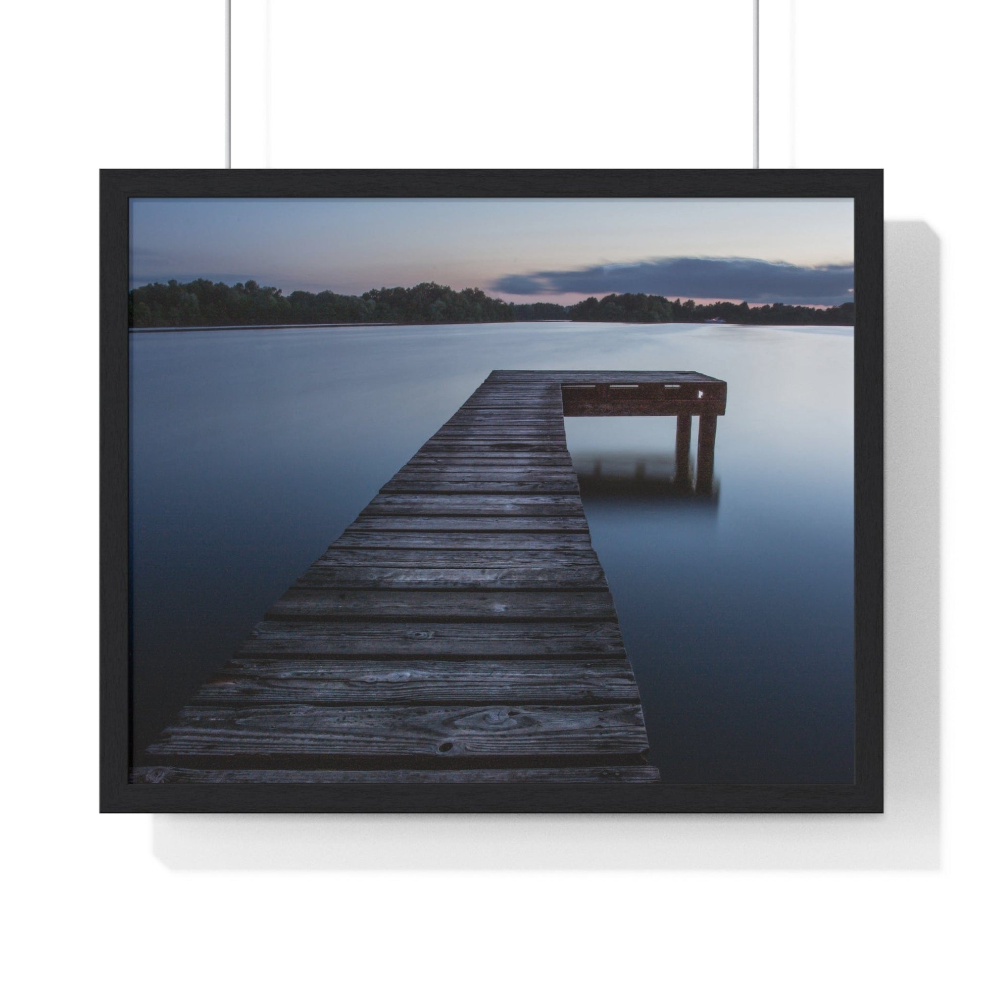 Poster 20" x 16" / Black Wooden Jetty Framed Print