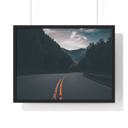 Poster 24″ x 18″ / Black Great Smoky Mountains Road, US, Framed Print