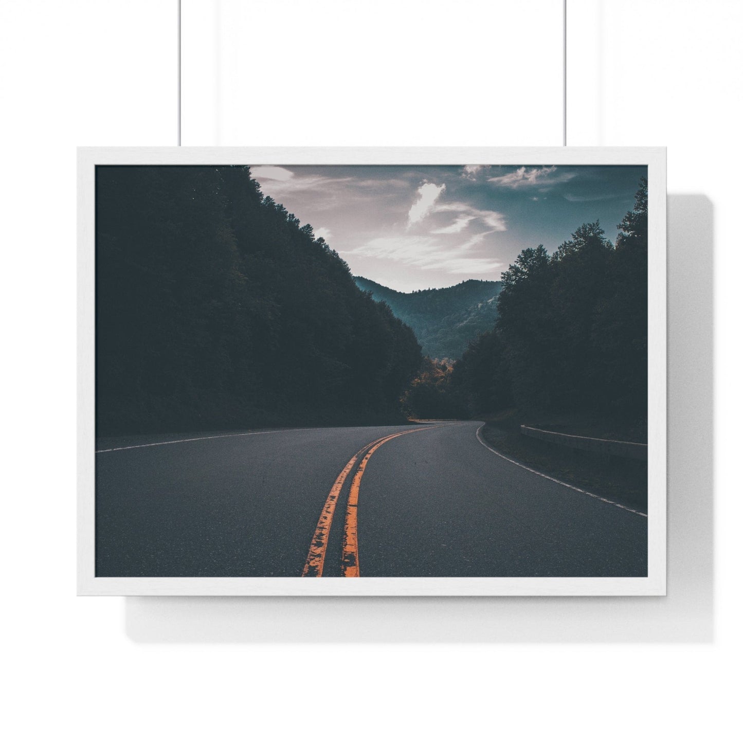 Poster 24″ x 18″ / White Great Smoky Mountains Road, US, Framed Print